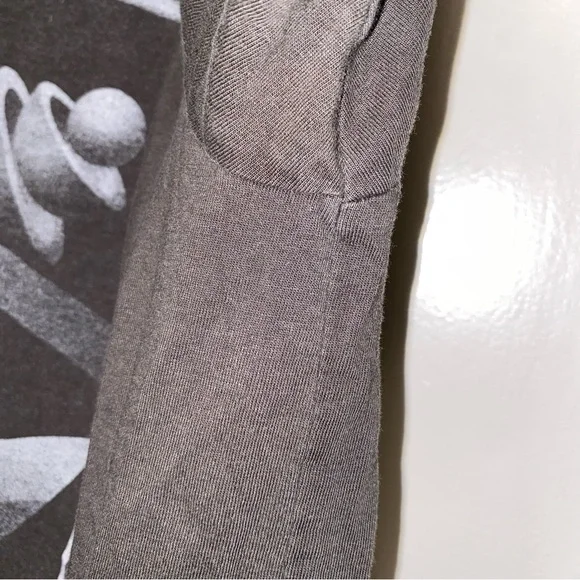 T-Bar x Cotton On Medium Faded Black Short Sleeve Tee with Modern Graphic - Picture 10 of 15